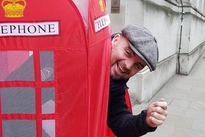 Harry Potters Magical Black Taxi Tour London - Gringotts Wizarding Bank at the Australian High Commission spot