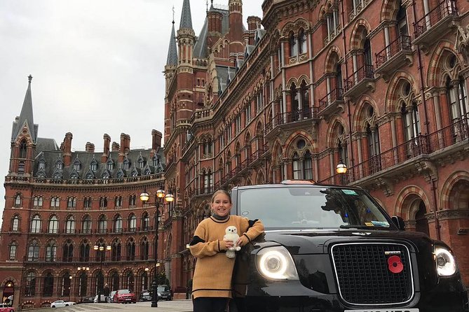 Harry Potters Magical Black Taxi Tour London - Metropolitan Police and the Ministry of Magic telephone box corner