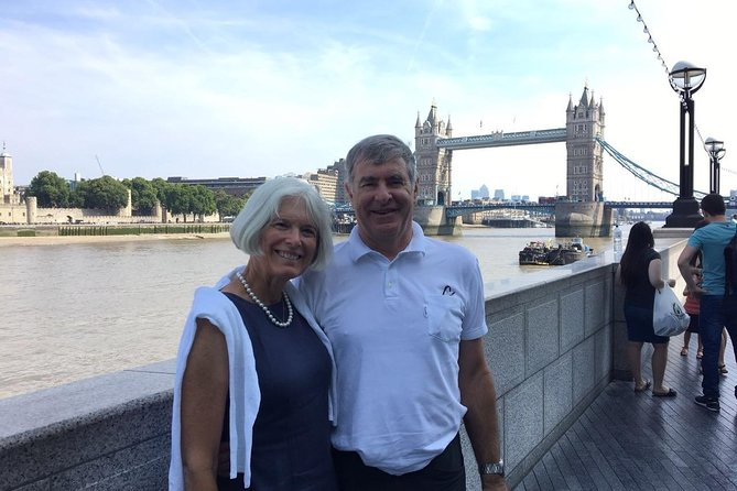 Heathrow Layover Experience: Private Full-Day Black Cab Tour - How the guide turns a car ride into a real London day