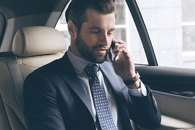 Heathrow London Airport Taxi Transfer To London Hotels - The Car Experience: Executive Mercedes Comfort for Small Groups