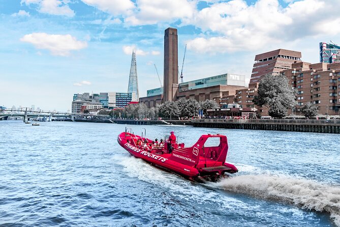 High-Speed Thames River Speedboat in London - Shakespeare’s Globe and the Riverfront Photo Checklist