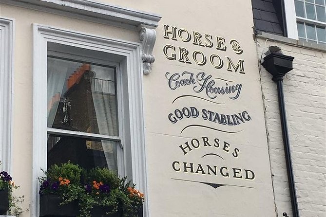 Historic London Pub Walk. A Walk Around Belgravia and Her Amazing Pubs - Key highlights you should know before you go