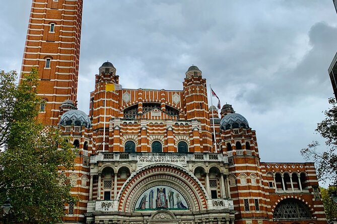 Historical City of London Private Sightseeing Day Tour - Kensington Palace plus the pass-by sights: what you will actually see