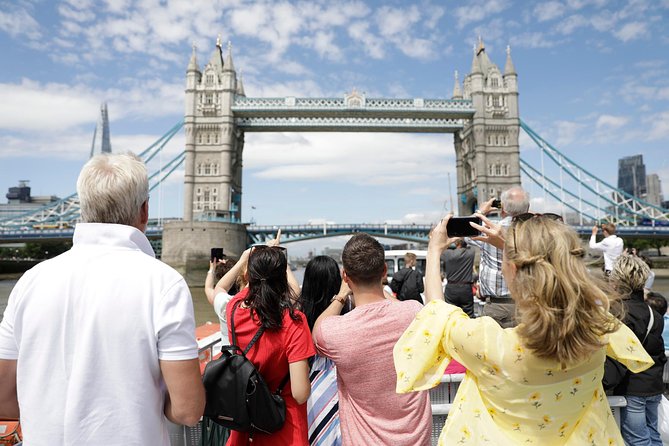 Hop-On Hop-Off Sightseeing River Cruise on the Thames - The Loop in Real Life: What Each Stop Feels Like