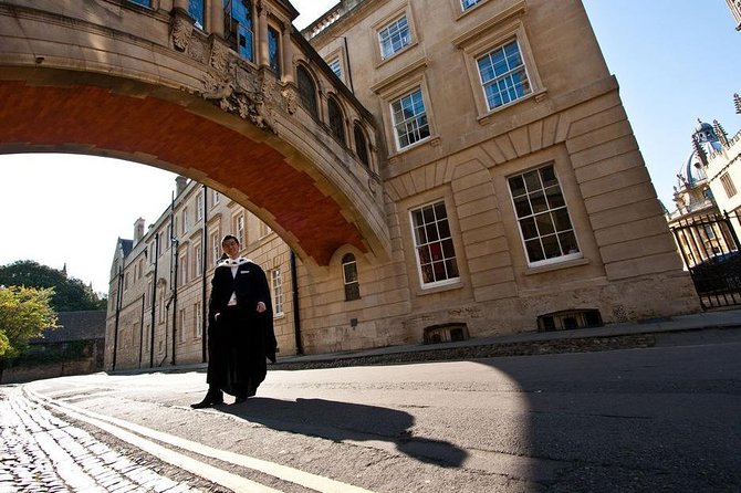 Inspector Morse Oxford PRIVATE GROUP Tours Daily - How the guides make it feel like Morse, not just Oxford sightseeing