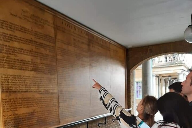 Interactive Treasure Hunt Experience - Central London's Secrets - Breaks, pubs, and how to pace your team