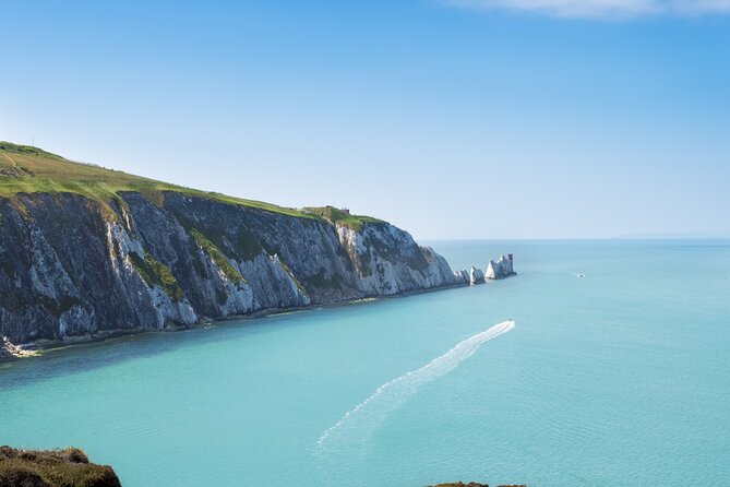 Isle of Wight - Day Tour from Portsmouth including Ferry Crossing - Quick key points