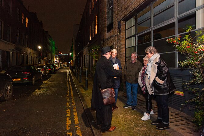Jack the Ripper Tour: Murder, Mystery, & the Women of Whitechapel - Value for $27.42: Paying for the Guide, Not the Badge