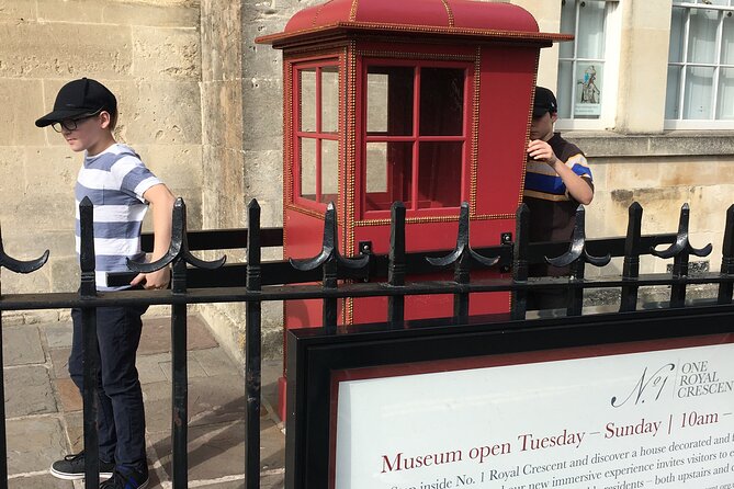 Jane Austen's Bath And History Trail - Circus and Assembly Rooms, the architecture behind social life