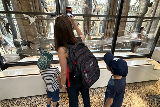Kid-Friendly Natural History Museum & Dinosaurs Private Guided Tour in London - Life and Earth Galleries, Geological Collections, and Wildlife Garden Stops