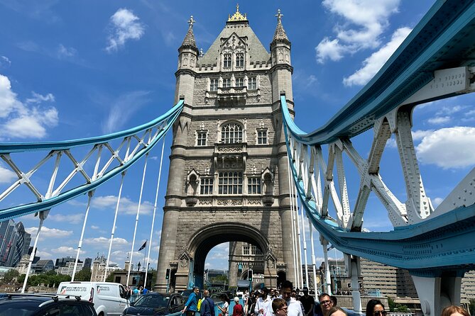 Kid-Friendly Tour: Tower of London and Tower Bridge Entry - Tower Bridge: Views, Glass Floor, and a Working Landmark in Action