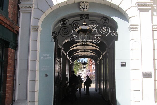 Law in London Private Tour - Why London’s law buildings feel like more than sightseeing