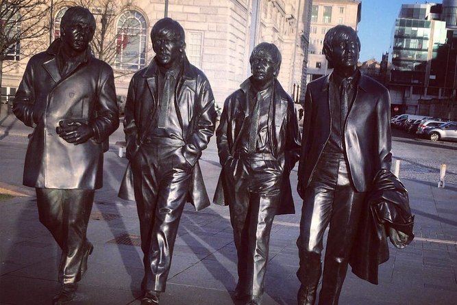 Liverpool: 50-Minute Mersey River Cruise - Deck Comfort, Noise, and Watching the Kids Spotting Landmarks