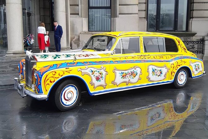 Liverpool: Beats Tours - Penny Lane: A Quick Photo Stop With a Big Payoff