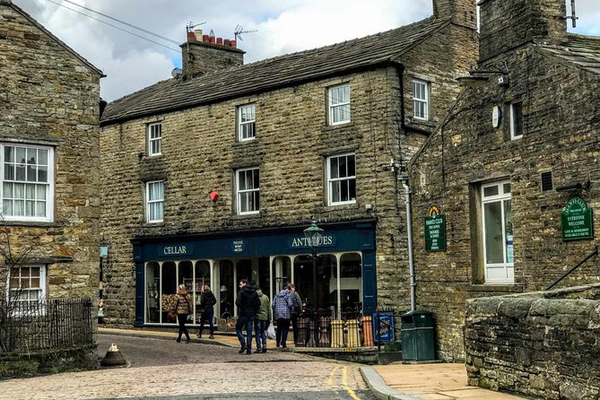 LIVERPOOL: Yorkshire Adventure - Sightseeing Day Trip Tour - Malham Cove from the bus: big cliff views, minimal hassle