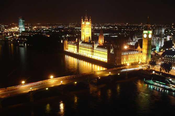 London by Night Bus Tour with Christmas Lights and Live Guide - Seats, cold weather, and how to get the view you want