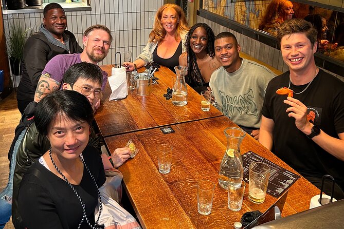 London Chicken Wing Tour - Gloves, portion pace, and how to make wing-eating less stressful