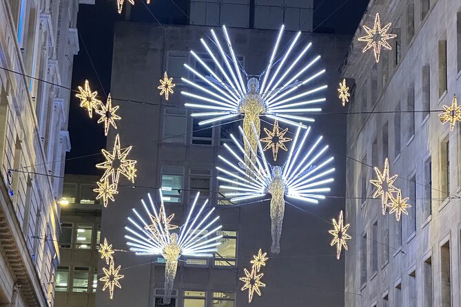 London Christmas Lights Guided Tour With Christmas Music - Oxford Street Star Lights: Your First Big Hit
