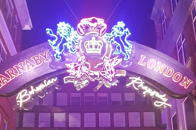 London Christmas Lights Private Tour by Traditional Black Cab - Price and Value for a Up-to-6 Private Group in London