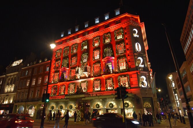 London Christmas Lights Private Walking Tour - How this private Christmas Lights walk works (and why timing matters)