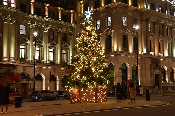 London Christmas Lights Private Walking Tour - Covent Garden first: street performers, gifts, and a quick origin story