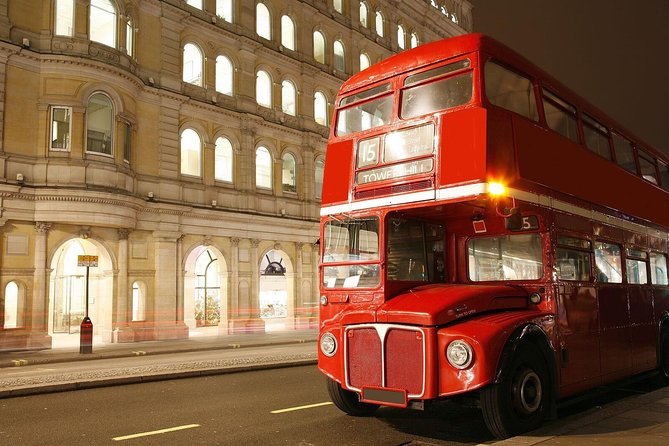 London Christmas Lights Tour by Vintage Double-Decker Bus - 1 London, Dukes of Wellington, and Architectural Pass-By Moments
