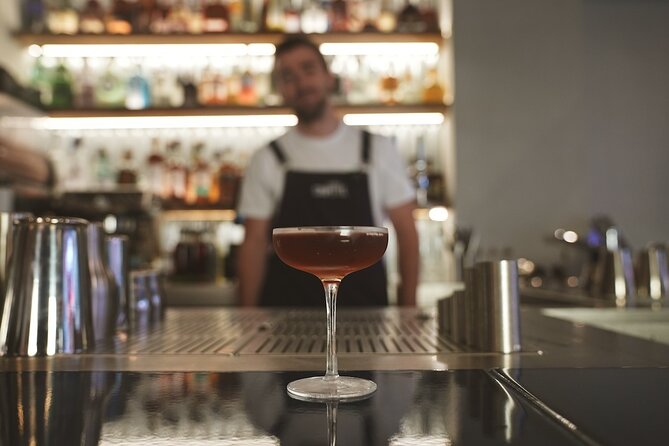 London Cocktail Tour - Soho - Who this Soho cocktail tour fits best