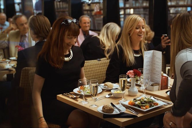 London Dinner Cruise on the Thames River - The Real Value: $95.08 and What You’re Actually Buying