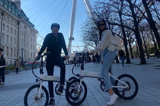 London E-Bike tour & Borough market - Shakespeare’s Globe Theatre and the Clink Prison Museum