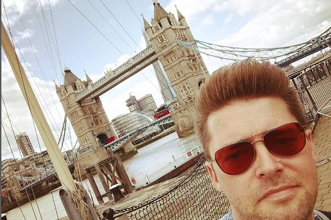 London Eye To London Bridge (River Walk) - What this feels like in real life: pace, questions, and sore feet