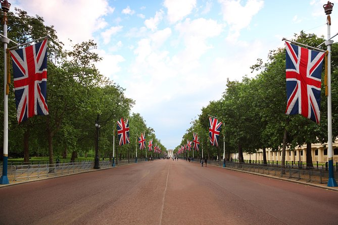 London Full Day Sightseeing Tour with London Eye - Thames River Boat Ride: The Break You’ll Appreciate Mid-Day