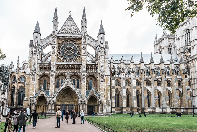 London: Guided Tour Westminster Abbey + Optional Parliament Entry - Houses of Parliament views, Big Ben, and the Commons vs Lords
