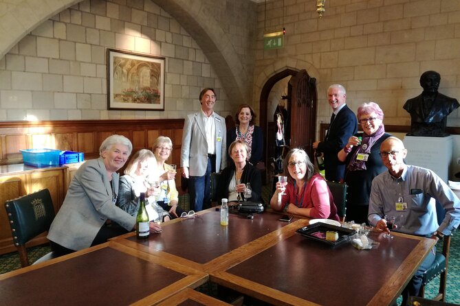 London: Guided Tour Westminster Abbey + Optional Parliament Entry - Westminster Abbey at 9:15 AM, where the royal story starts