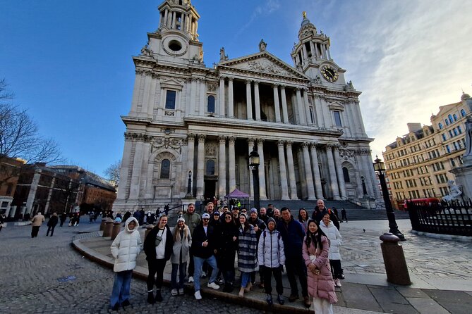 London in One Day: Tour Royal Westminster and the Square Mile - Moving into the City of London: courts, churches, and the Fleet Street story