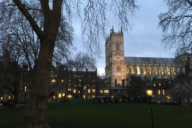 London Introduction Walking Tour - South Bank walking: street scenes, a real break, and easy conversation time