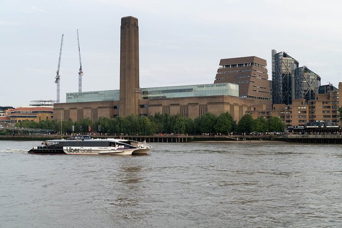 London: Naval College + Painted Hall + Uber Boat: One Way Trip - Price and value: why $30.99 can make sense