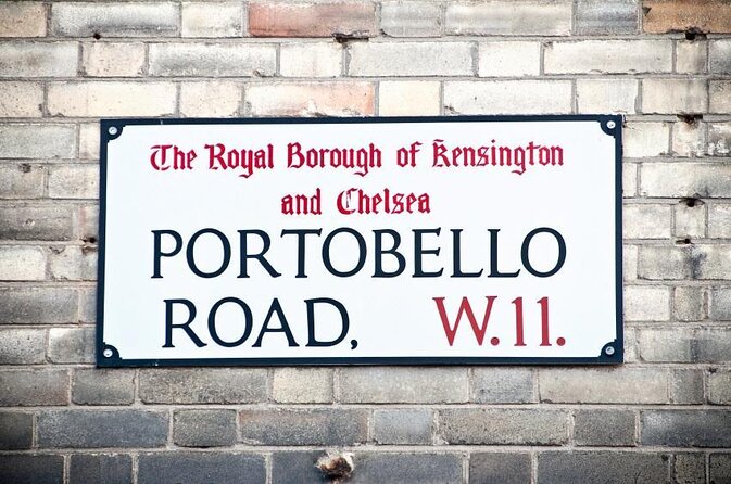 London: Notting Hill Self-Guided Walking Tour with an APP - Start at Notting Hill Gate, end at Lansdowne Crescent