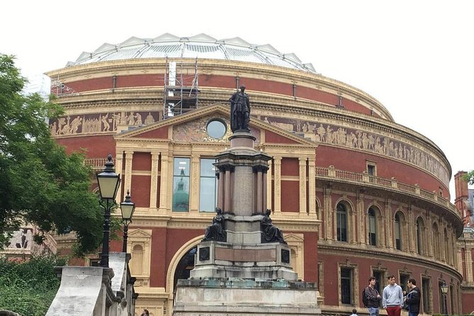 London Rock and Roll Music Tour - Camden, Punk Roots, and the Amy Winehouse Era Streets
