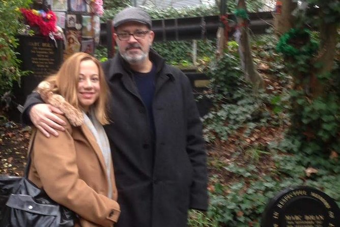 London Rock N Pop taxi Tour - Beyond Abbey Road: Pubs, Clubs, Recording Studios, and Star Homes