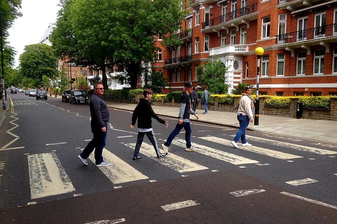 London Rock N Pop taxi Tour - Hard Rock Cafe or Camden Town: Where to Send You After the Tour
