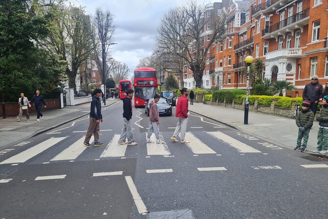 London Rock N Roll Beatles Private Black Cab Tour - Private Black Cab, Driver-Guide Attention You Can Actually Hear