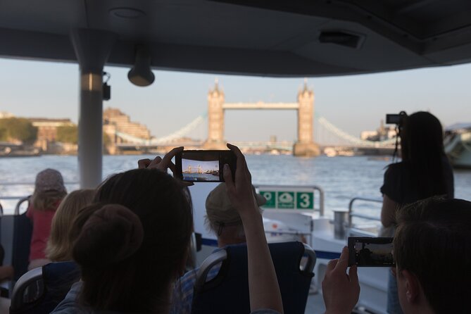 London Roundtrip Thames Cruise Uber Boat by Thames Clippers - Onboard Comfort: Seating, Covered Areas, and How to Dress