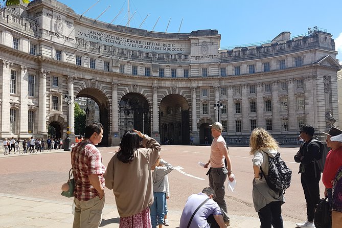 London's Amazing Palaces & Parliament : Private Tour - Westminster Abbey stop: using the time you have well