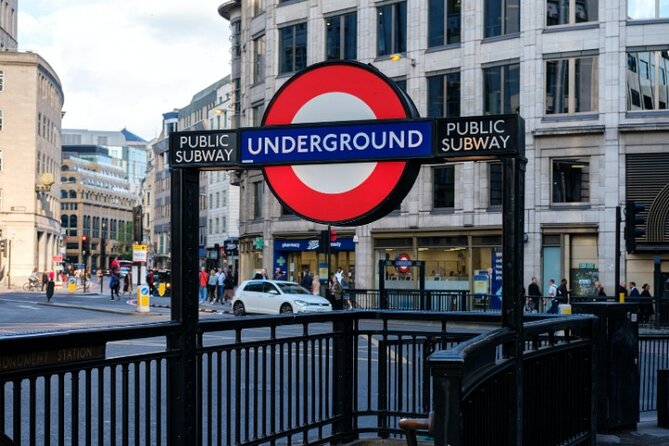London Self Guided City Tour With an App - Start at Monument Station, then work your way toward St Paul’s