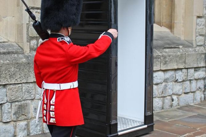 London Sightseeing Tour: Guard Change with Tower of London Option - Tower of London, UNESCO powerhouse with time for the Crown Jewels