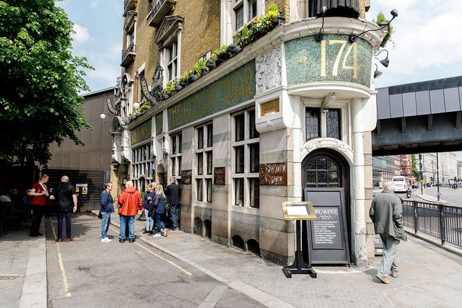London Small Group Tour of Historical Pubs - Blackfriars Bridge and the art nouveau pub intro that sets the tone
