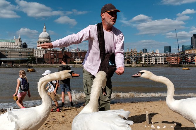 London Street Photo workshop - Tate Modern Area: Create Images That Feel Like You Were There
