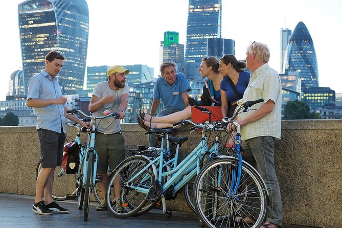 London Sunset Bike Tour - What a London Sunset Bike Tour Feels Like at 5:00 pm