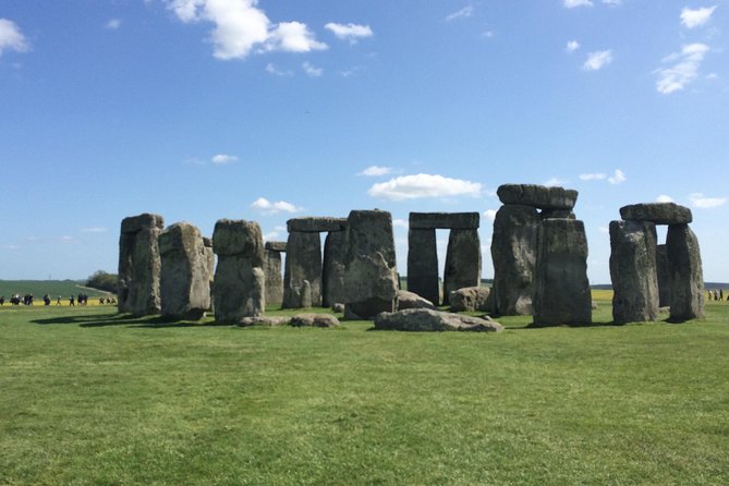London to Southampton Cruise Port Including Stonehenge - Getting the Free Stonehenge Audio Guide App Right