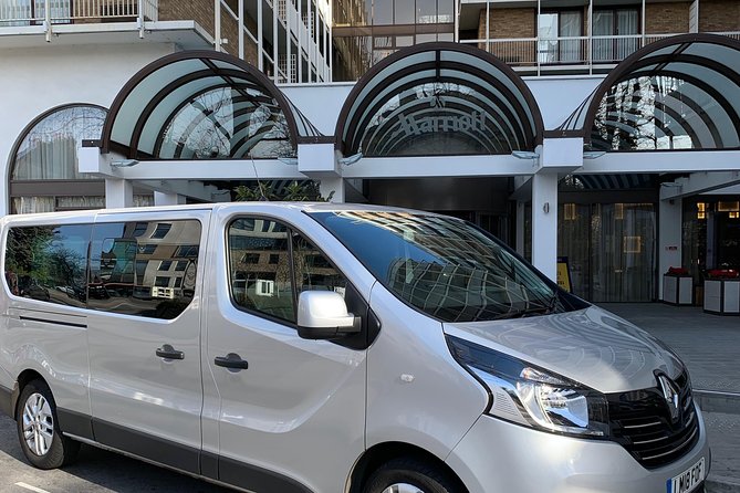 London to Southampton Private Transfer Service - The London to Southampton Drive: Time Estimates and Traffic Buffer